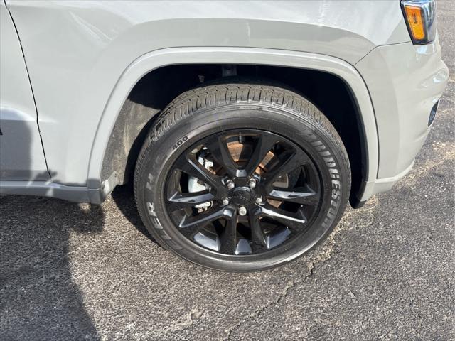 used 2021 Jeep Grand Cherokee car, priced at $29,990