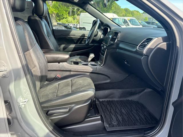 used 2021 Jeep Grand Cherokee car, priced at $29,990