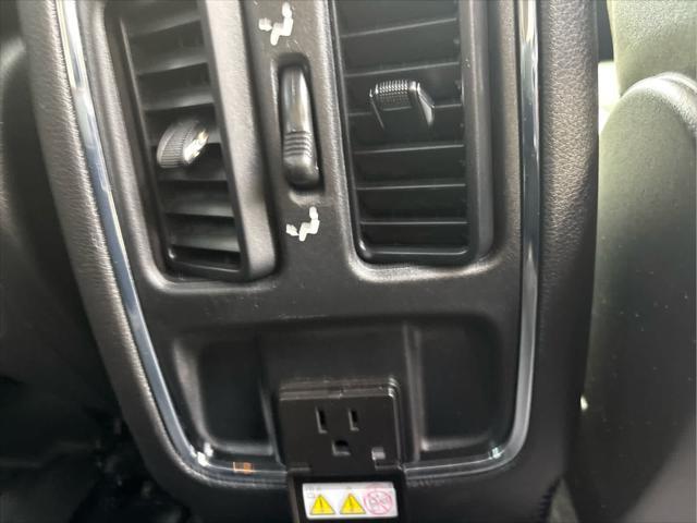 used 2021 Jeep Grand Cherokee car, priced at $29,990