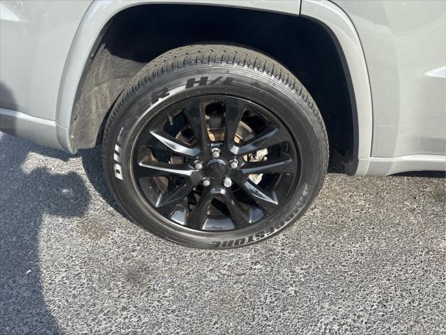 used 2021 Jeep Grand Cherokee car, priced at $29,990