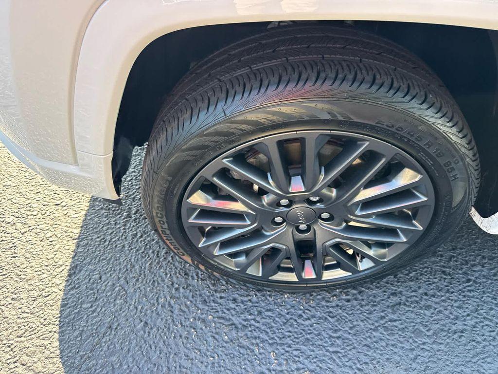used 2024 Jeep Compass car, priced at $28,291