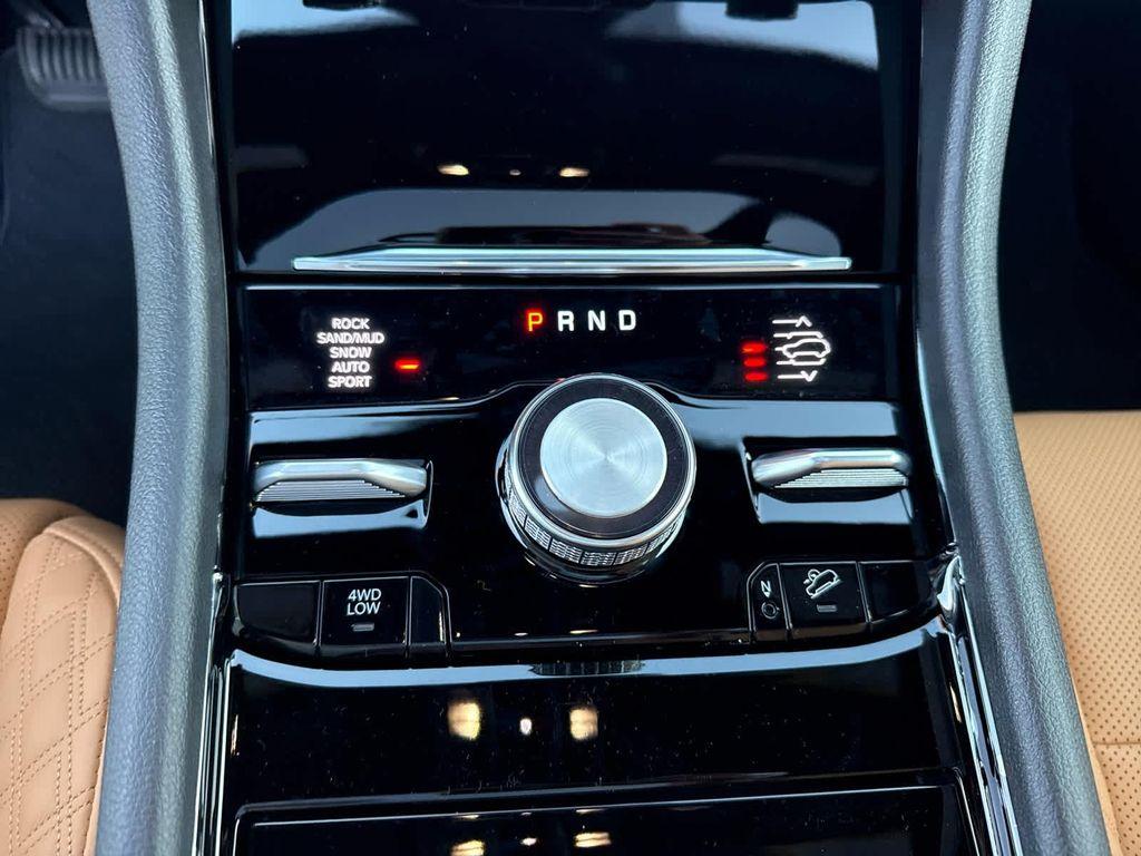 new 2025 Jeep Grand Cherokee car, priced at $59,023