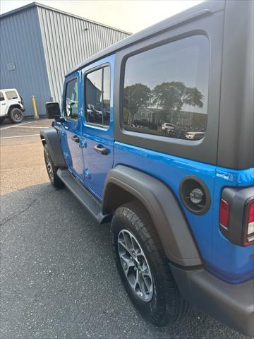 new 2025 Jeep Wrangler car, priced at $46,299