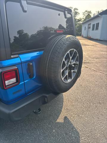 new 2025 Jeep Wrangler car, priced at $46,299