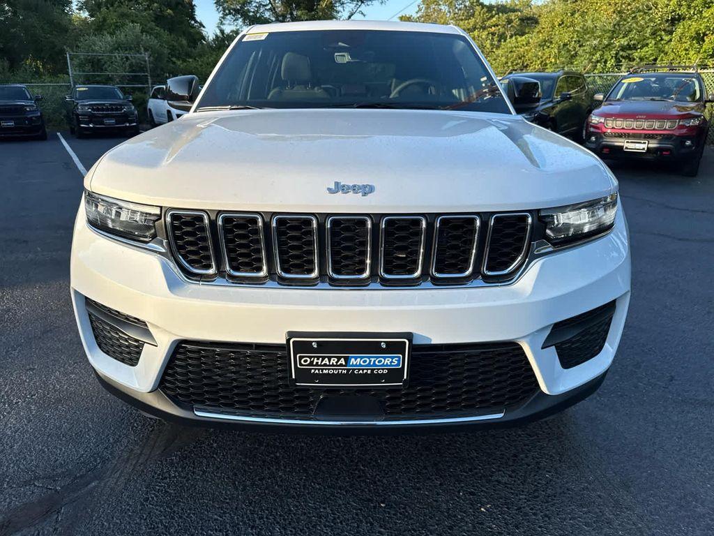 new 2025 Jeep Grand Cherokee car, priced at $42,084