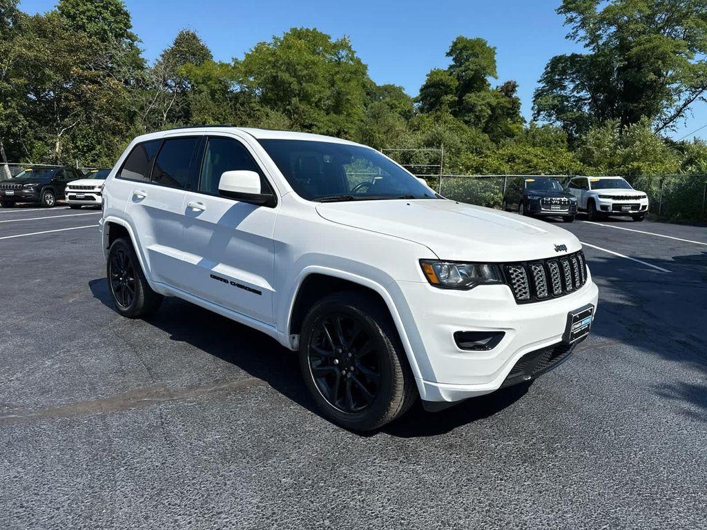 used 2018 Jeep Grand Cherokee car, priced at $18,902