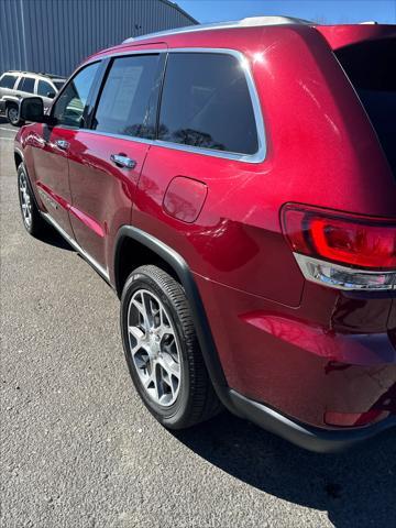 used 2022 Jeep Grand Cherokee car, priced at $32,128