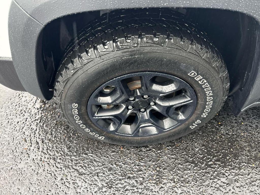used 2022 Jeep Cherokee car, priced at $28,990