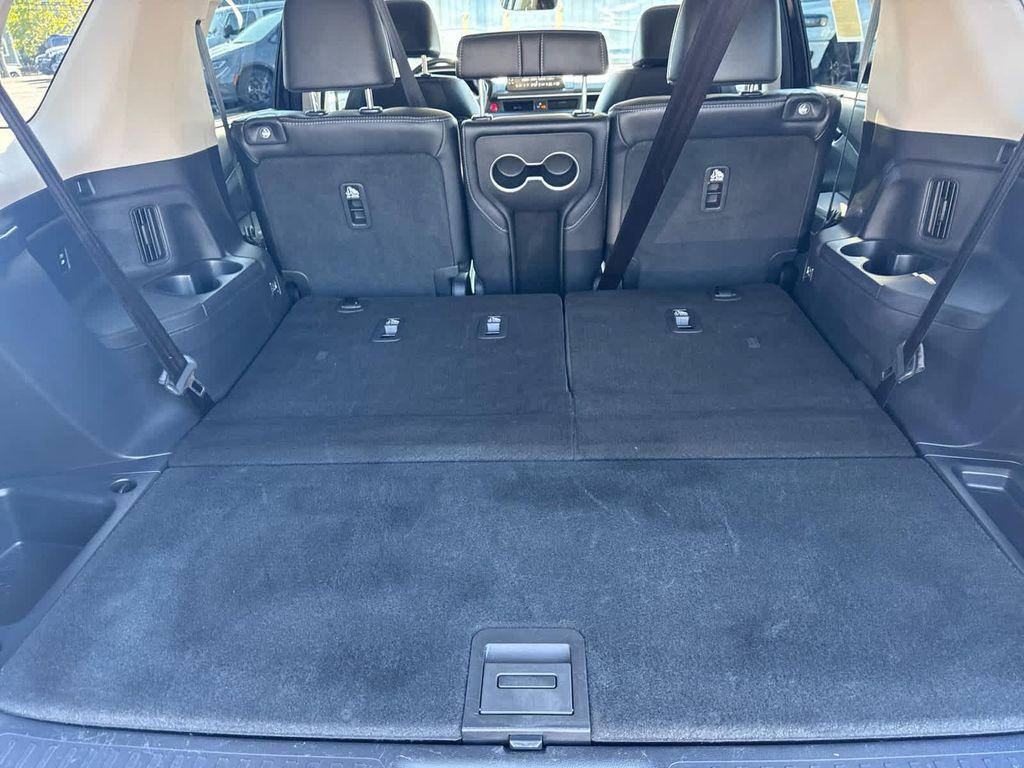 used 2025 Honda Pilot car, priced at $43,845