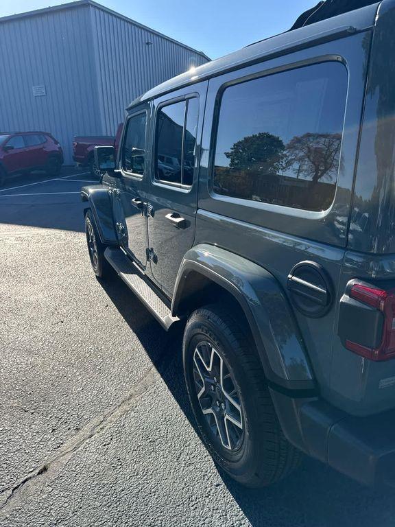 new 2026 Jeep Wrangler car, priced at $52,441