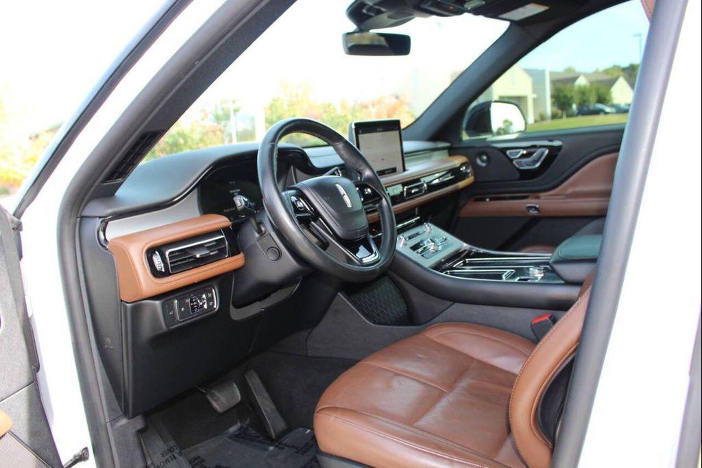 used 2020 Lincoln Aviator car, priced at $22,990