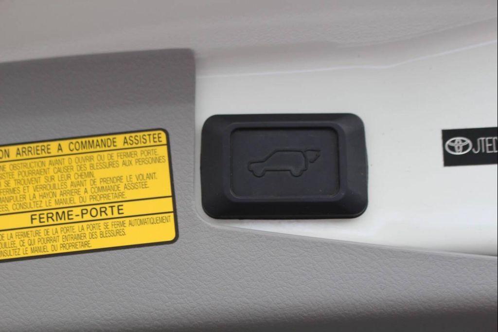 used 2011 Toyota Highlander Hybrid car, priced at $13,690