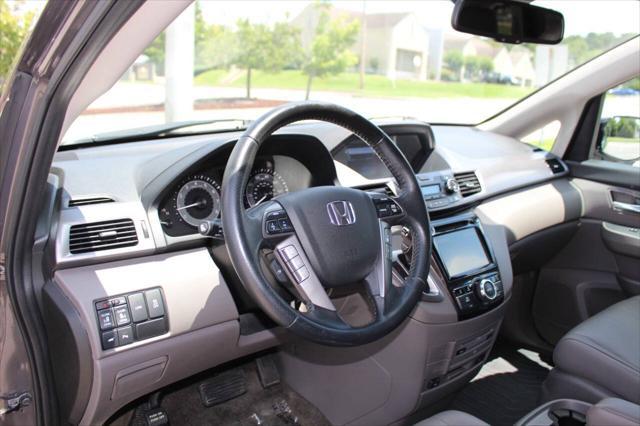 used 2014 Honda Odyssey car, priced at $12,990
