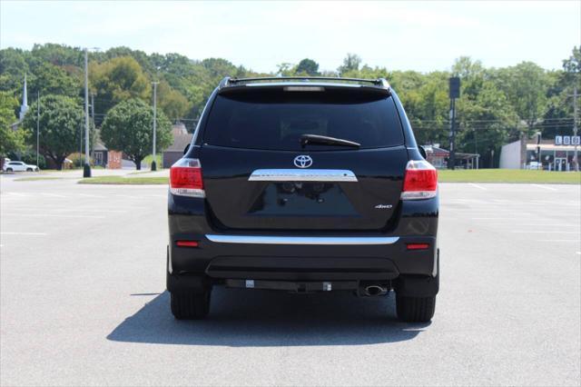 used 2011 Toyota Highlander car, priced at $11,990