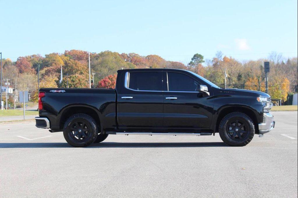 used 2022 Chevrolet Silverado 1500 car, priced at $31,990