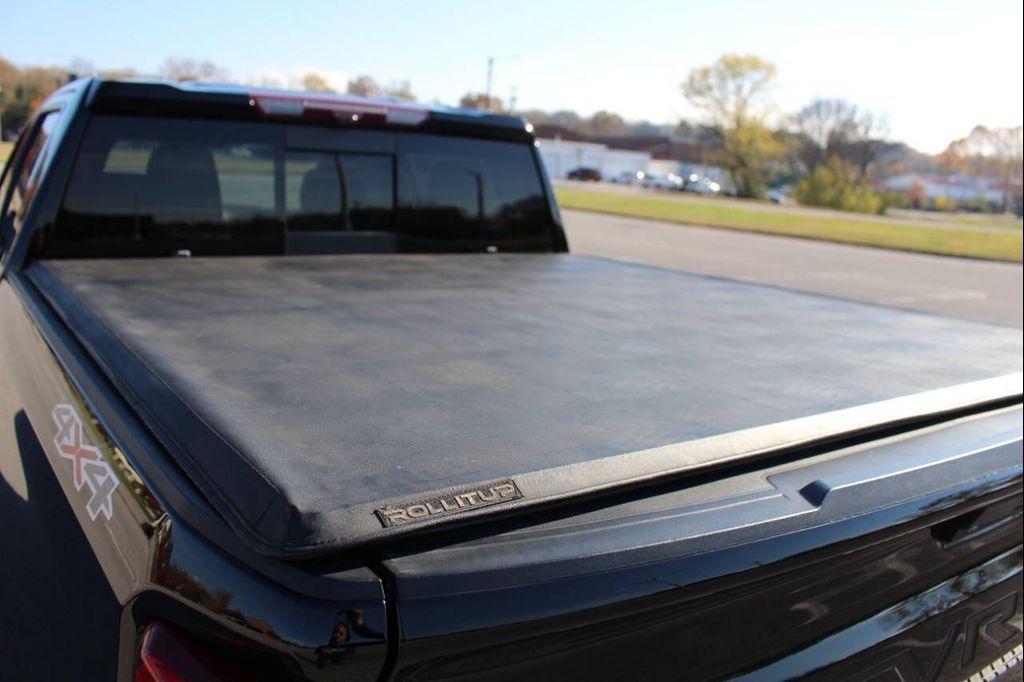 used 2022 Chevrolet Silverado 1500 car, priced at $31,990