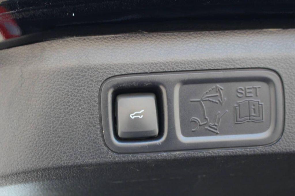 used 2018 Lincoln Navigator car, priced at $30,990