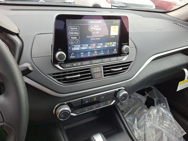 new 2025 Nissan Altima car, priced at $26,373