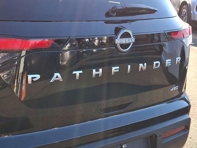 new 2024 Nissan Pathfinder car, priced at $40,480