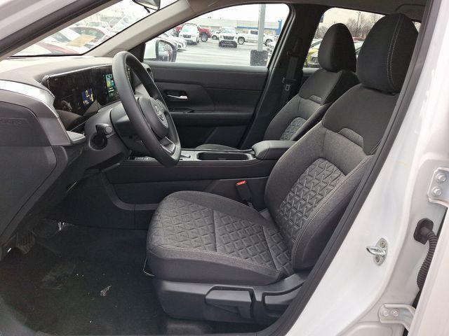 new 2025 Nissan Kicks car, priced at $27,585