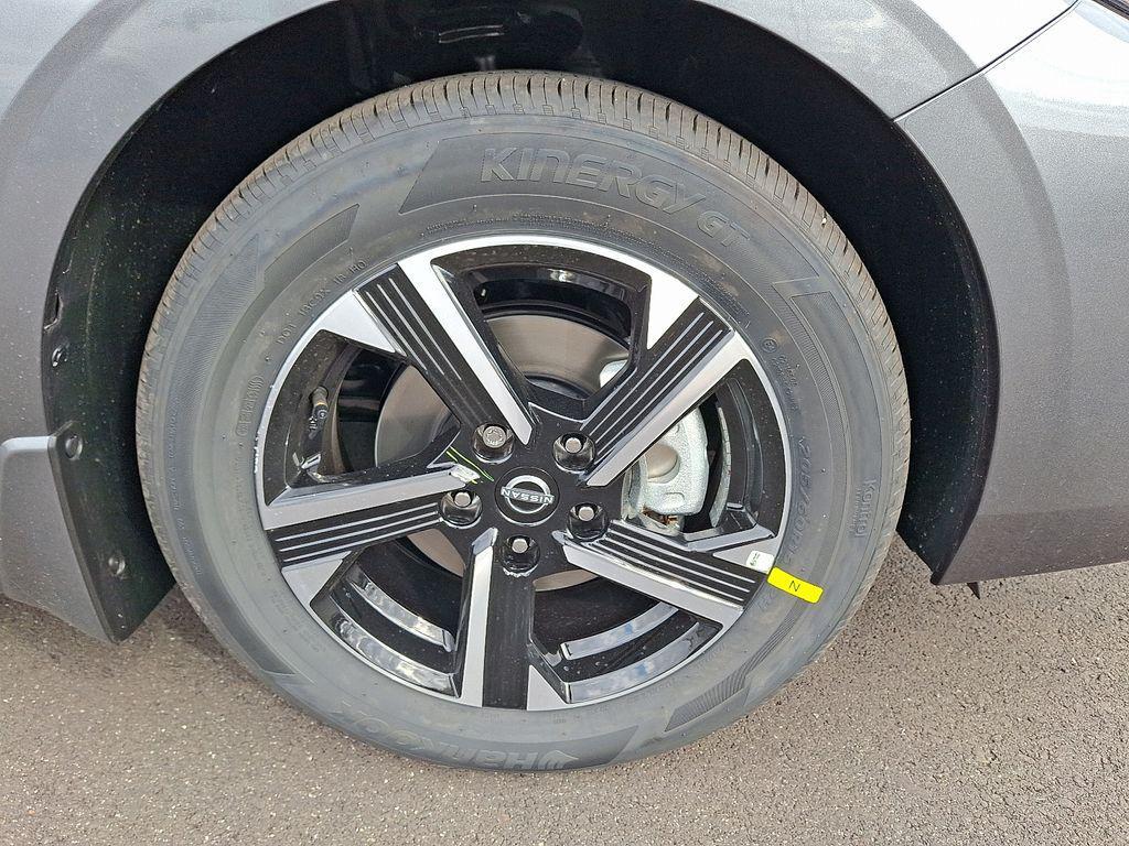 new 2025 Nissan Sentra car, priced at $23,850