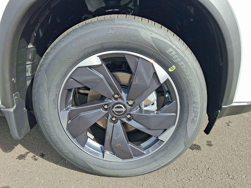 new 2026 Nissan Rogue car, priced at $31,450