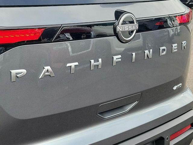 new 2024 Nissan Pathfinder car, priced at $40,480