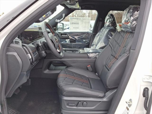 new 2025 Nissan Armada car, priced at $76,690
