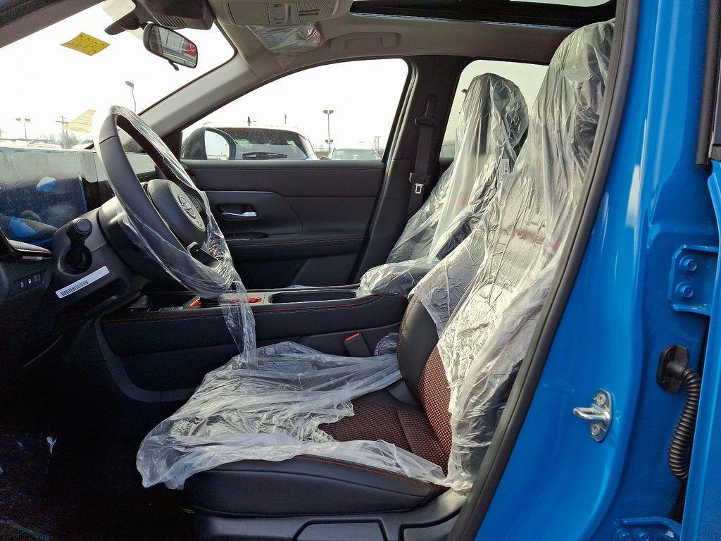 new 2025 Nissan Kicks car, priced at $33,310