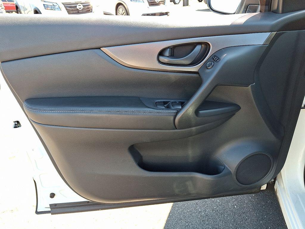 used 2017 Nissan Rogue Sport car, priced at $17,459