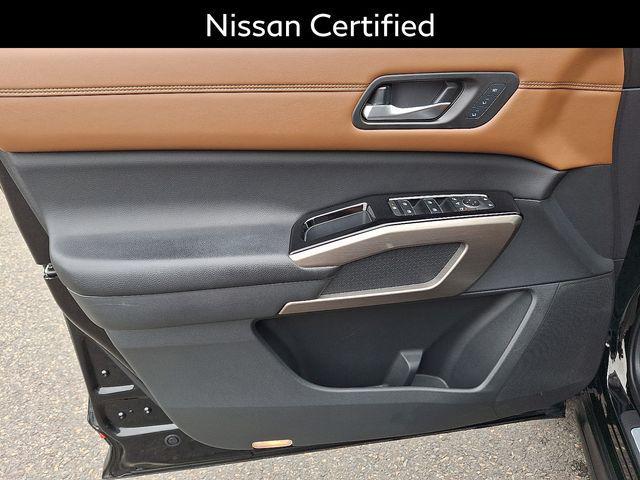 used 2022 Nissan Pathfinder car, priced at $35,962