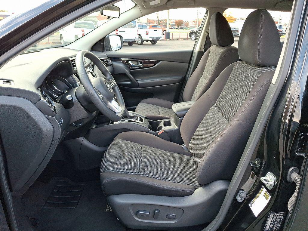 used 2019 Nissan Rogue Sport car, priced at $17,737