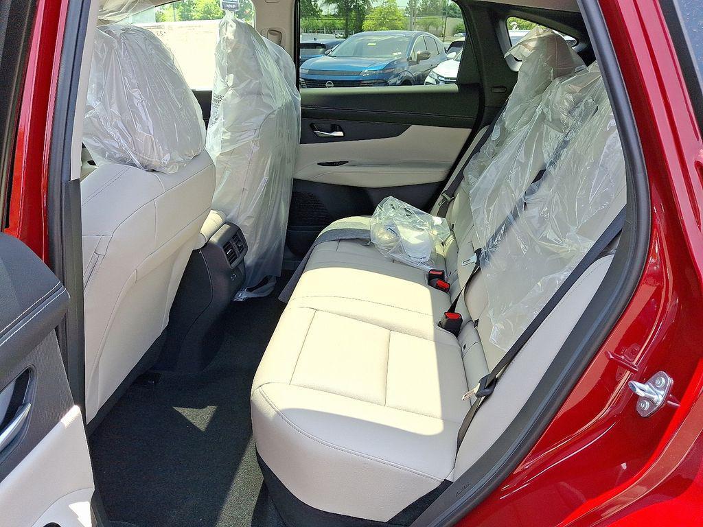 new 2025 Nissan Murano car, priced at $46,176