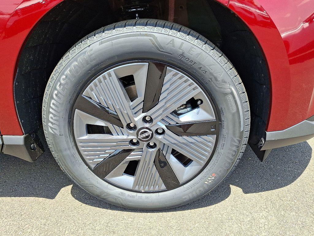 new 2025 Nissan Murano car, priced at $46,960