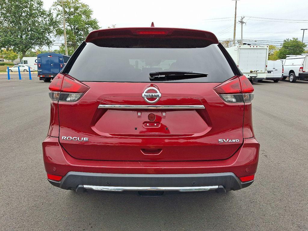 used 2019 Nissan Rogue car, priced at $18,559