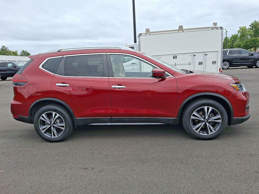 used 2019 Nissan Rogue car, priced at $18,559