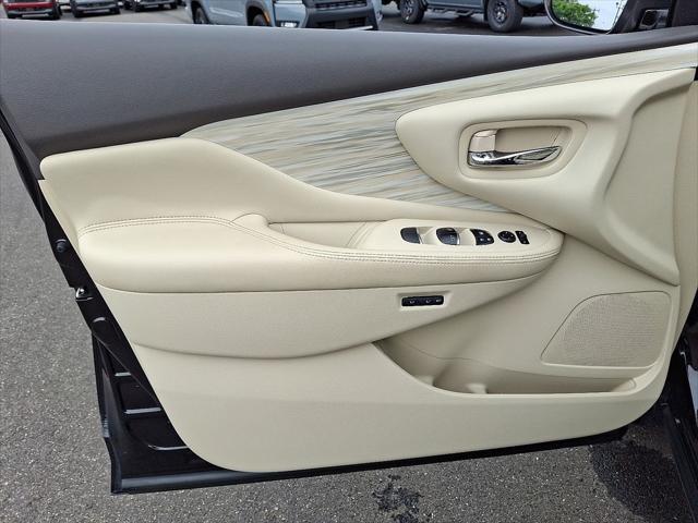 used 2016 Nissan Murano car, priced at $19,000