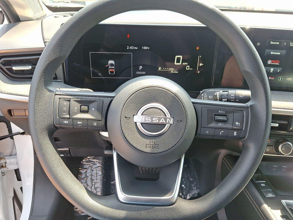 new 2025 Nissan Kicks car, priced at $26,090