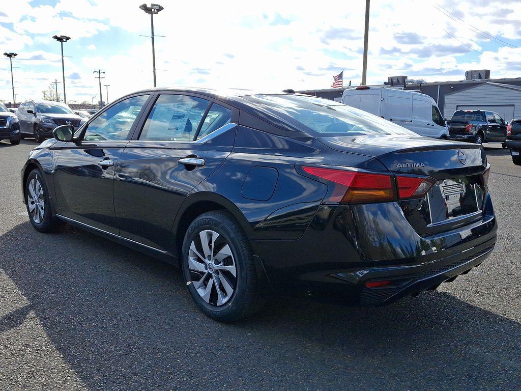 new 2025 Nissan Altima car, priced at $26,250