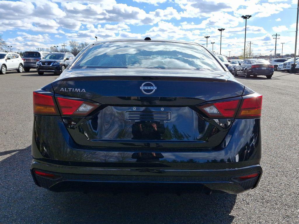 new 2025 Nissan Altima car, priced at $26,250