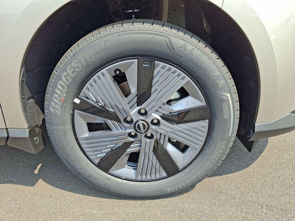 new 2025 Nissan Murano car, priced at $40,510