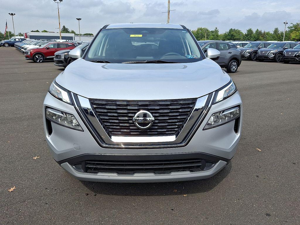 used 2021 Nissan Rogue car, priced at $23,999