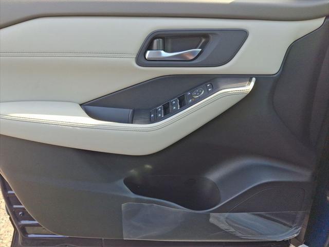 new 2025 Nissan Rogue car, priced at $40,235