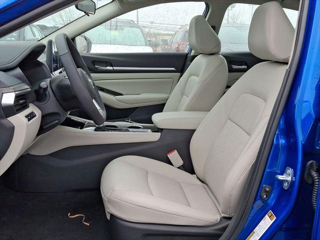 new 2025 Nissan Altima car, priced at $33,195