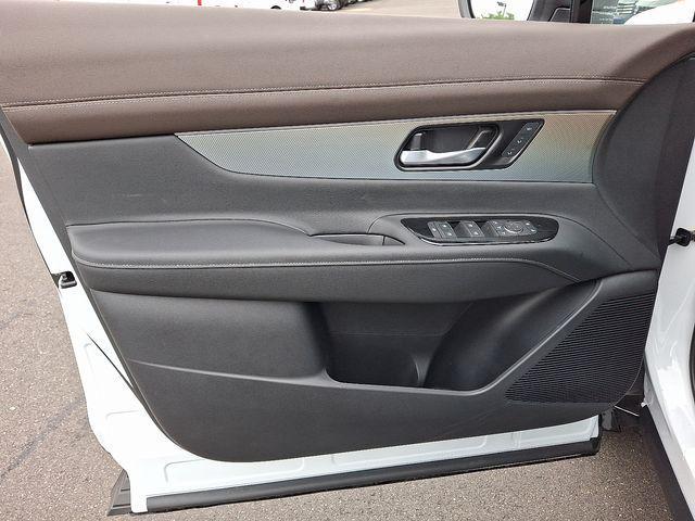 new 2025 Nissan Murano car, priced at $52,750