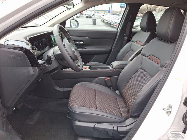 new 2025 Nissan Kicks car, priced at $29,935