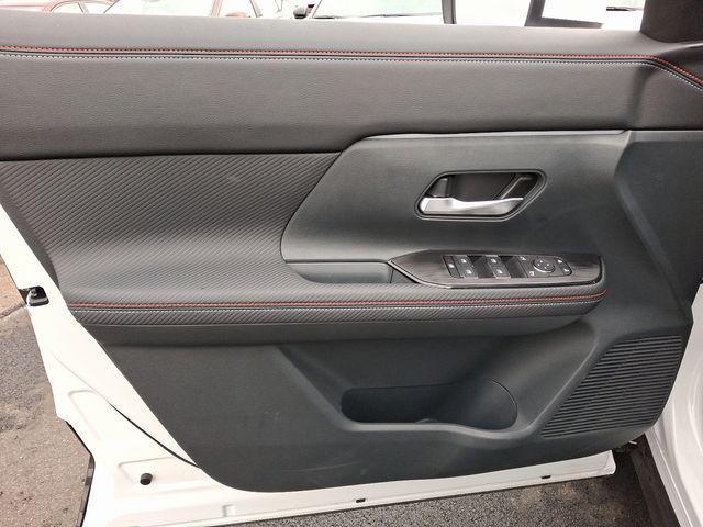 new 2025 Nissan Kicks car, priced at $29,935