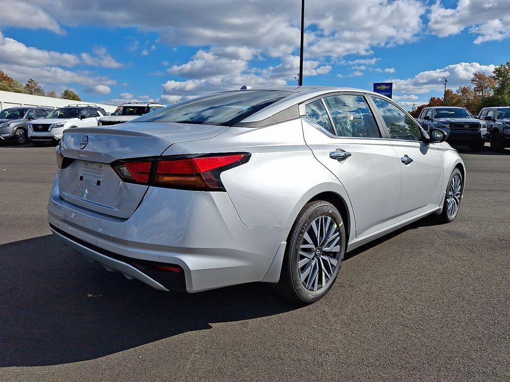 new 2025 Nissan Altima car, priced at $27,665