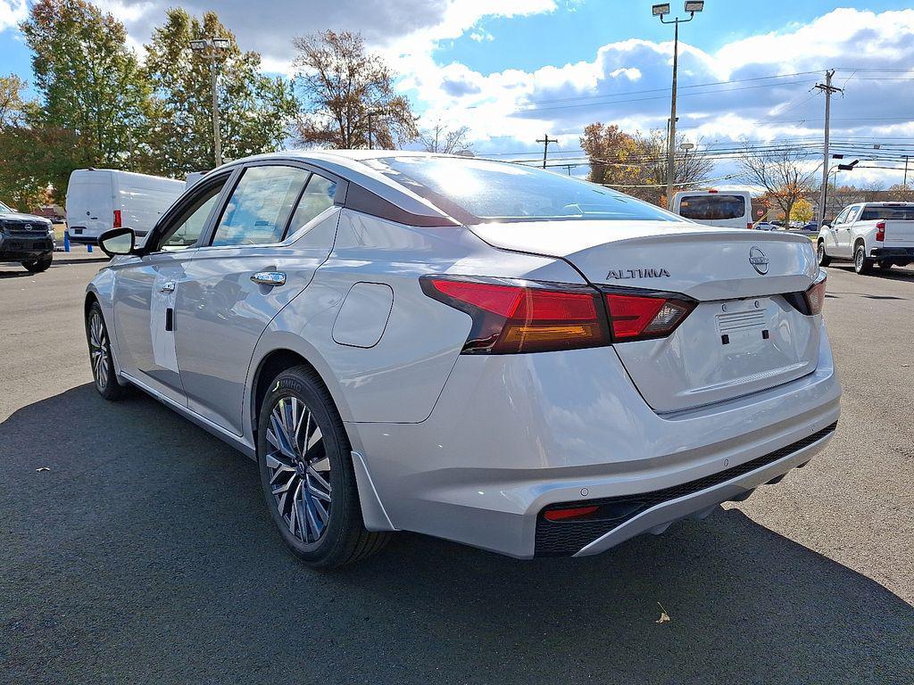 new 2025 Nissan Altima car, priced at $27,665