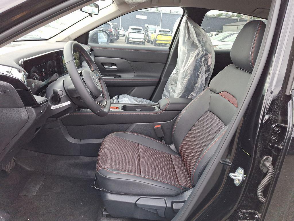 new 2025 Nissan Kicks car, priced at $27,760